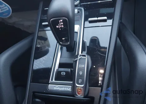 2022 Porsche Cayenne Coupe Platinum Edition from USA, damaged, VIN WP1BA2AY0NDA48070